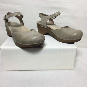 Dansko 9840 - 037000 Mary Janes